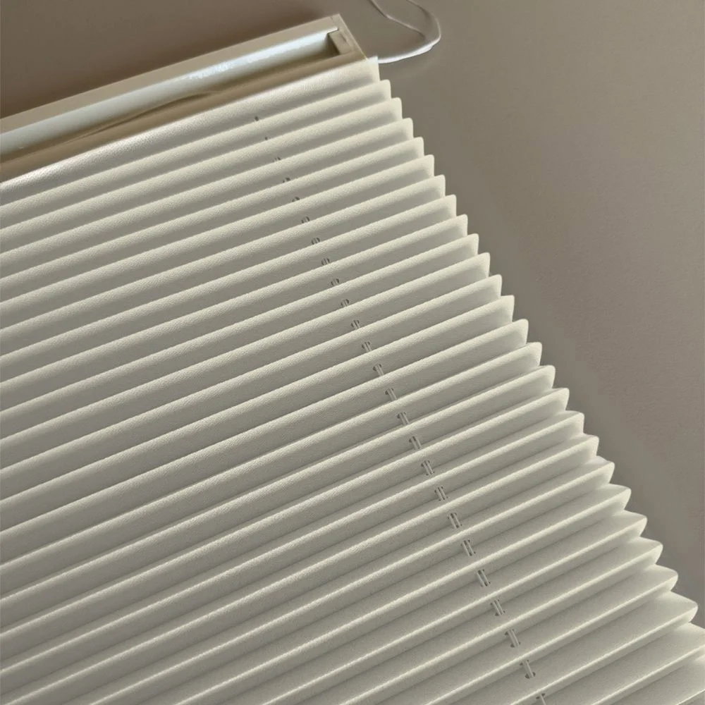 Brillannt Plise Perde - Cam Balkon Perdesi - Pimapen Perdesi - Krem Rengi (20 Renk) Kolay Montaj Yaylı Sistem, Vidalı Sistem Veya Yapıştırma